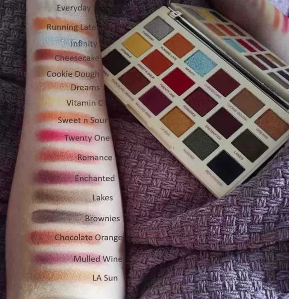 EYESHADOW PALETTE-SOPH X EXTRA SPICE