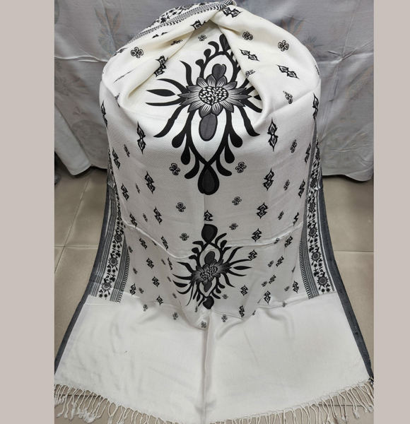 Aarong Printed Bizcos Shawl GM-1679