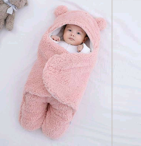 Newborn Outdoor Windproof Plush Solid Colour Soft Baby Blankets for (0-1 Year )
