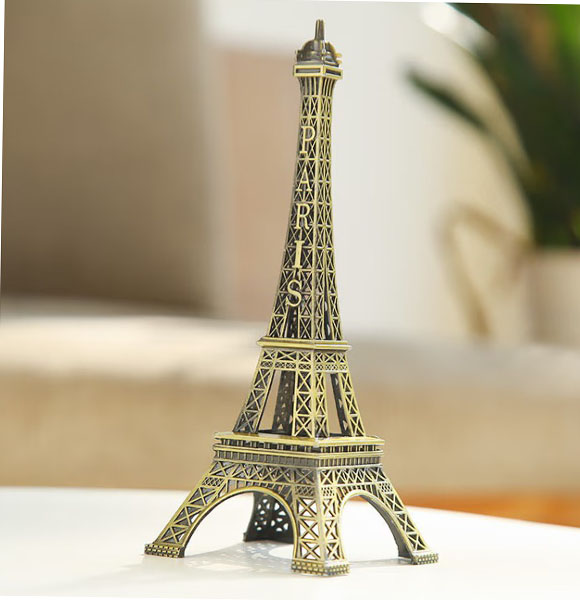 Eiffel Tower Metal Showpiece Decoration Gift