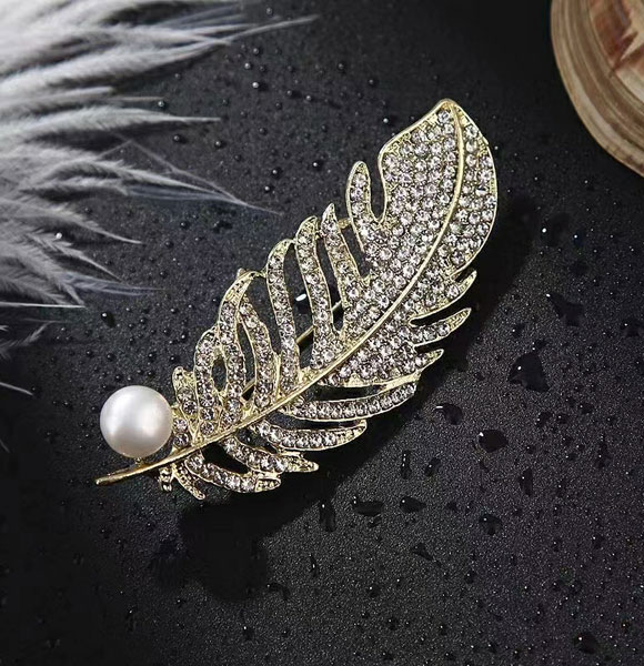 High-end Temperament Pearl Flower Brooch White Pink Tulip Bouquet Brooch Korean version Popular Accessories- GM-1996